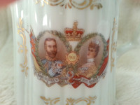 Unmarked George V Coronation Mug