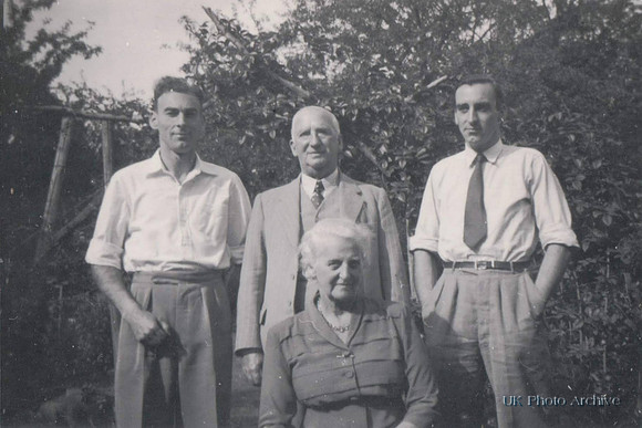 Coles Family 1951