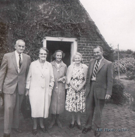 The Tamsitt Family At Norton Hall Otterden Hollingbourne Kent 1960s