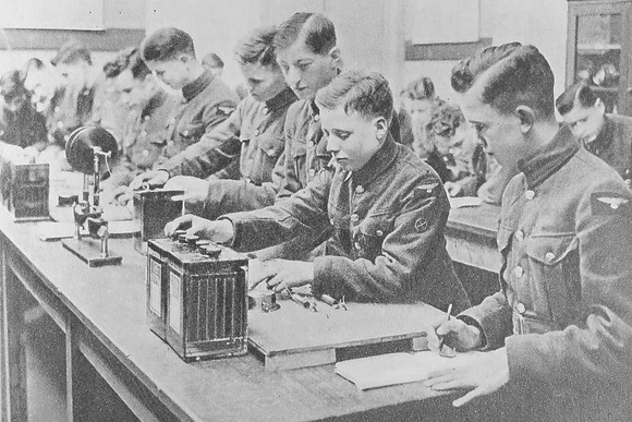 RAF Aircraft Apprentices In The Electrical Section