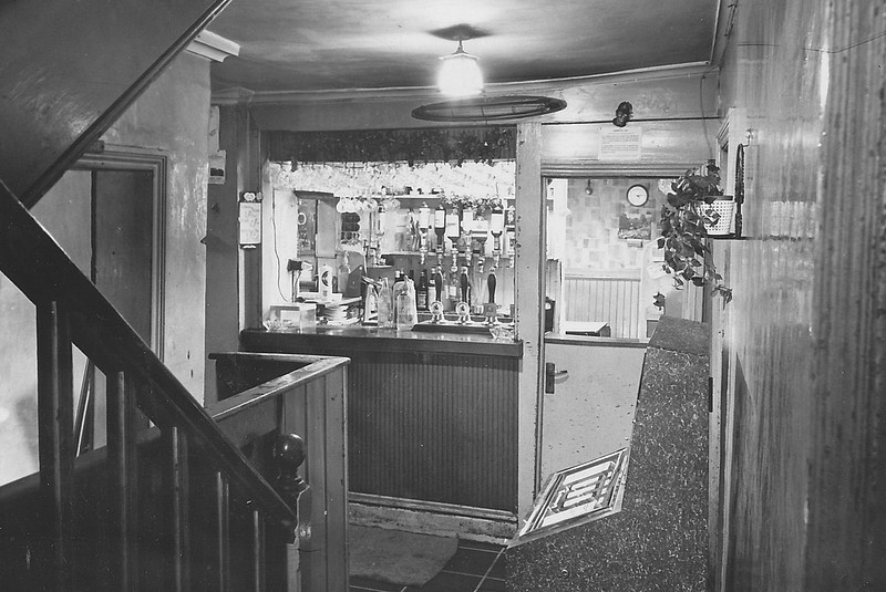 The George And Dragon Pub Holmes Chapel Cheshire 1970 Interior 4