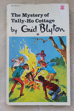 Book 12 The Mystery Of Tally-Ho Cottage 1969 Paperback Edition