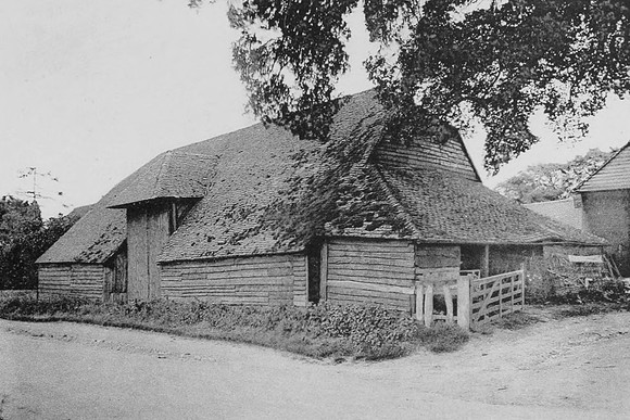 A Barn At Tongham 1908