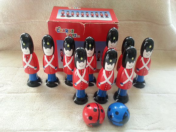 Set Of 10 Wooden Soldiers Skittles And Two Balls