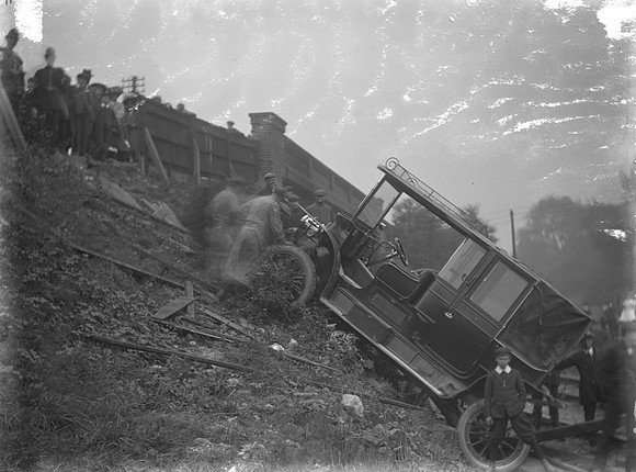 Motor Accident At Belmont 4th Oct 1911