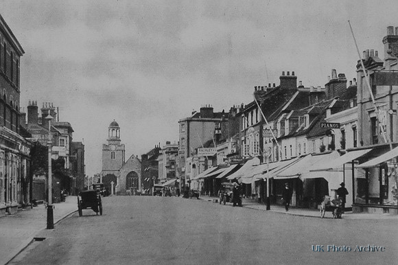 High Street Lymington 1920s