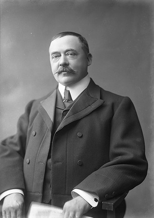 Charles Spearing Grocer 10 High St Sutton