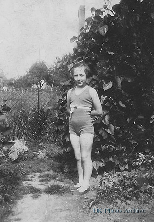 Marjorie S M Pennells Born 1930