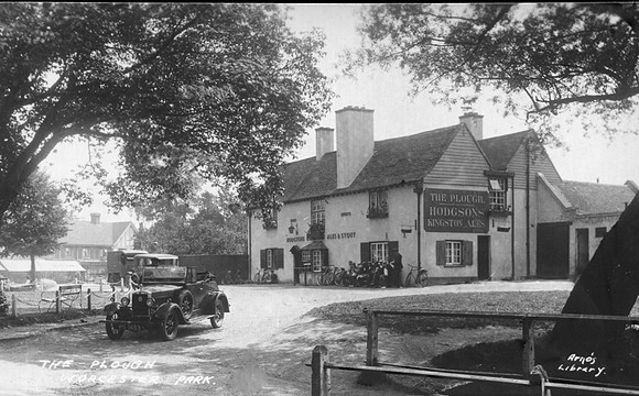 The Plough Worcester Park
