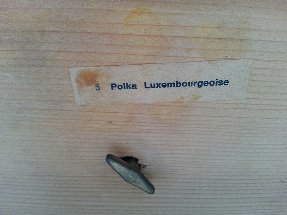 Vintage Swiss Chalet Musical Box Plays Polka Luxembourgeoise