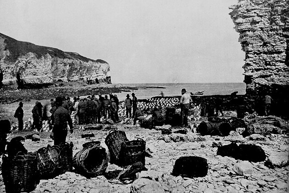 Fishermen At Work Flamborough 1890s