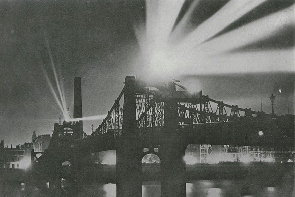 Zeppelin Searchlight On Old Lambeth Bridge