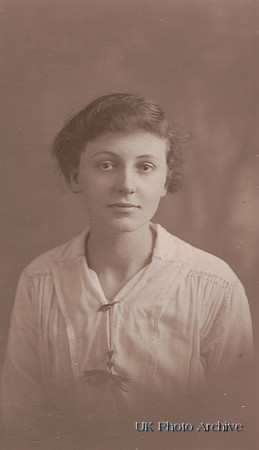Lilian Kate Winifred Jacobs (1898-1972)