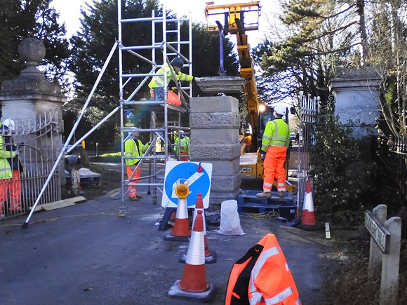 Repairing The Park Gates Ashtead Feb 2016