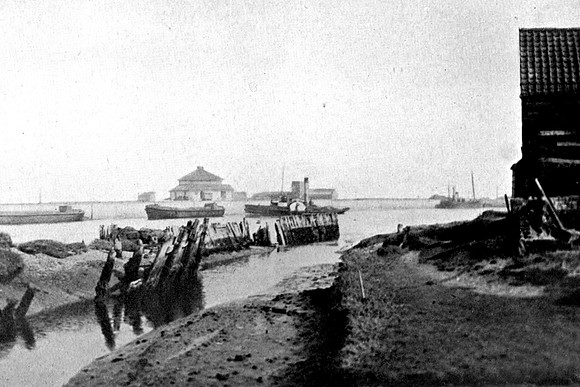 Southwold Harbour Suffolk 1910