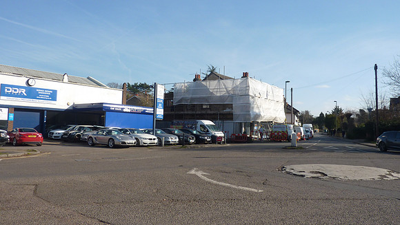 Demolishing The Shops In Woodfield Lane Feb 2019
