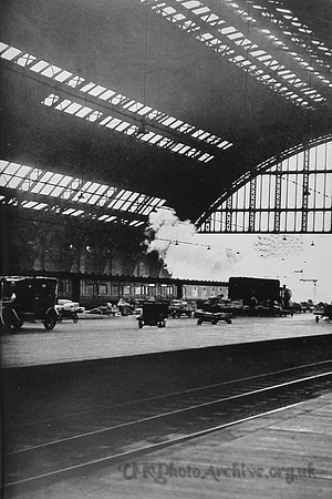 St Pancras Station 1940s