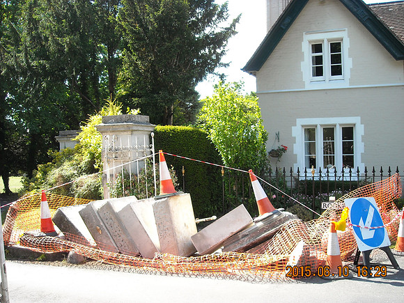 Damage To Ashtead Park Gates June 2015