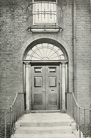 Doorway And Balcony Stafford House Upper Kennington Lane London 1920