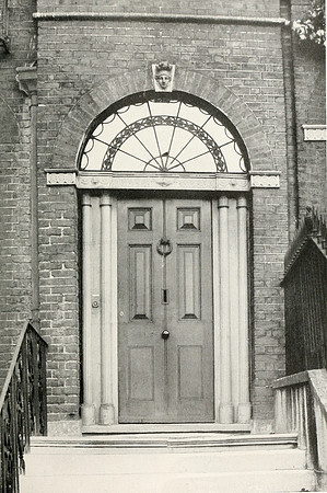 Doorway Kennington Green London 1920