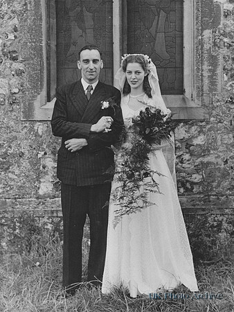 Marriage Of Margery Piles And Stanley Coles 20th Sep 1952 3