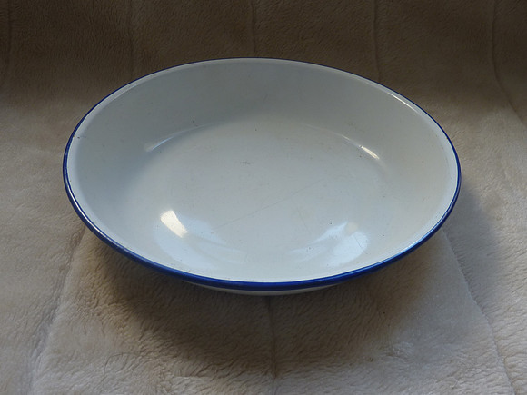 Vintage Camel Brand Enamel Blue And White Bowl