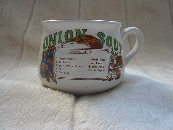 1970s Retro Soup Mugs