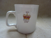 Queen Elizabeth II Silver Jubilee Mug