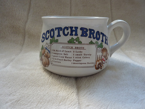 1970s Retro Soup Mugs