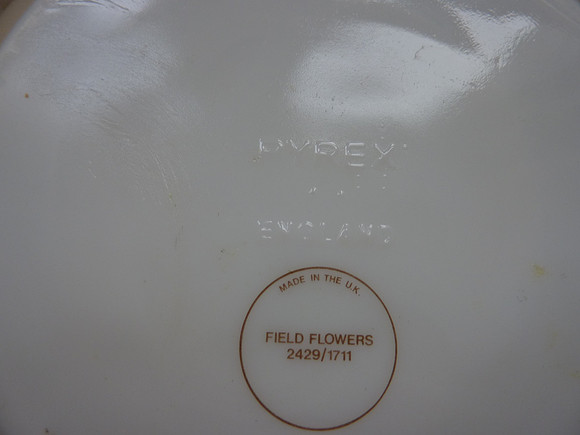 Marks And Spencer Field Flowers Pyrex Casserole Dish