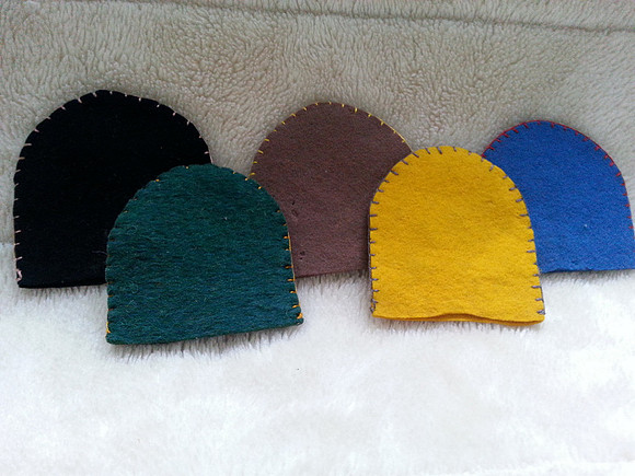 Selection Of Retro Kitchen Collectables Napkin Rings And Egg Cosies