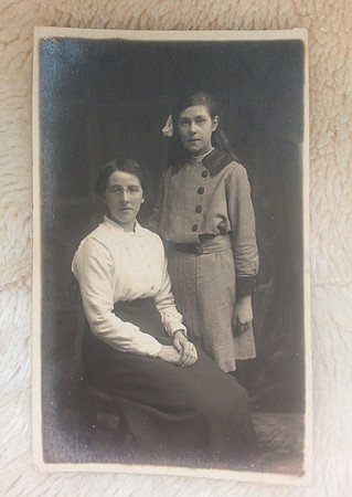 Original Photo Mother And Daughter c.1910