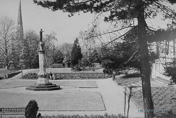 War Memorial Castle Hill Hinckley Leicestershire 1940s