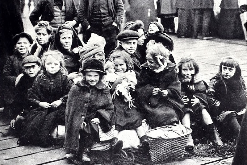 Belgian Refugee Children Arriving In Britain