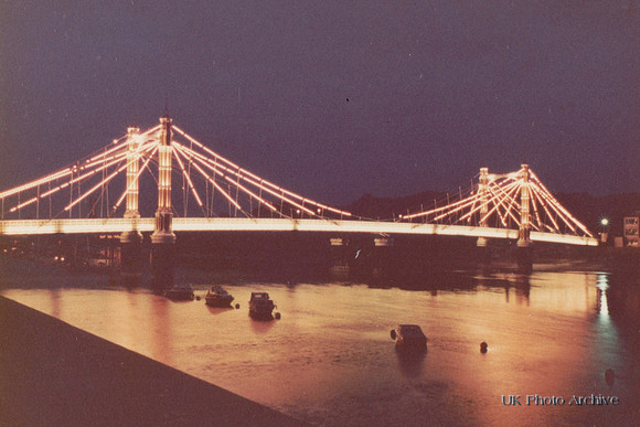 Chelsea Bridge 1970s