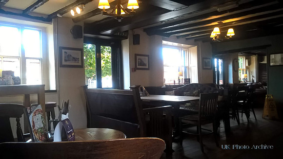 The Whyte Hart Hotel Bletchingley Interior