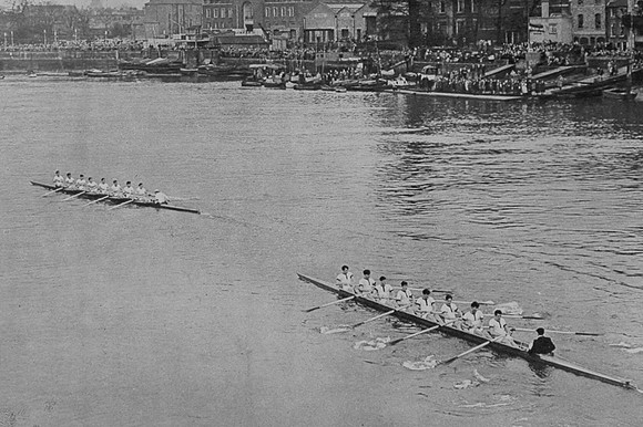 Cambridge Winning The Boat Race In 1953