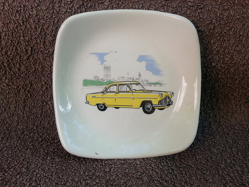 Wade 1960s Ford Zephyr Trinket Dish