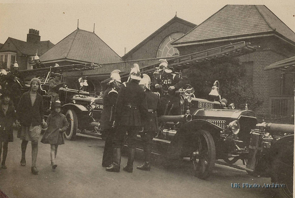 Reigate Fire Brigade At Sutton Carnival 1930s