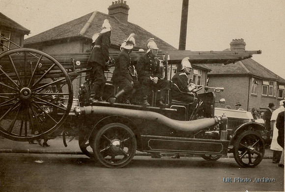 Sutton Fire Brigade At Sutton Carnival 1930s