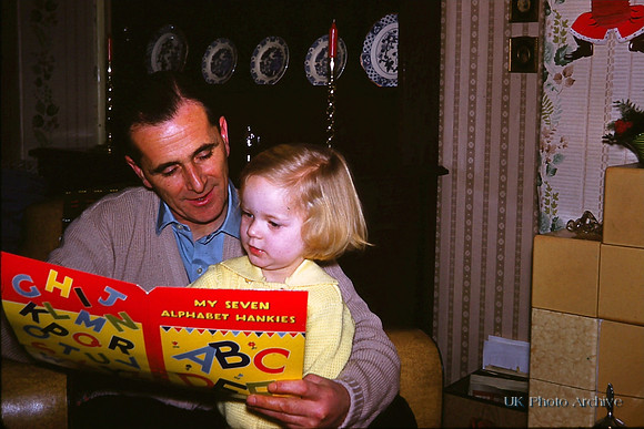 Family Christmas 1960 No 4