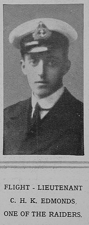 Edmonds C H K Flt Lt Royal Naval Air Service The Illustrated London News 2nd Jan 1915