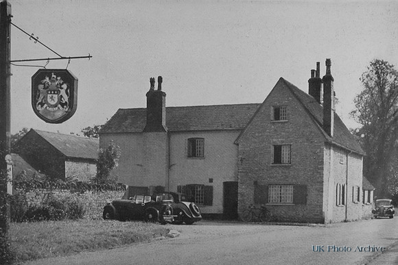 The Bedford Arms Oakley 1940s