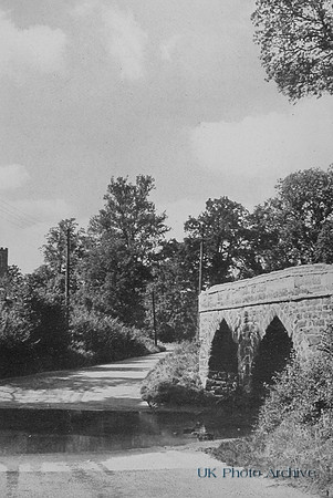 The Packhorse Bridge Sutton Bedfordshire 1940s