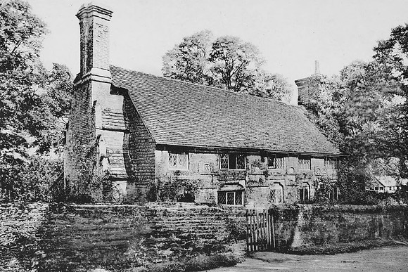 At Moushill Milford Surrey 1908