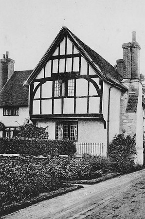 House At Shamley Green 1908
