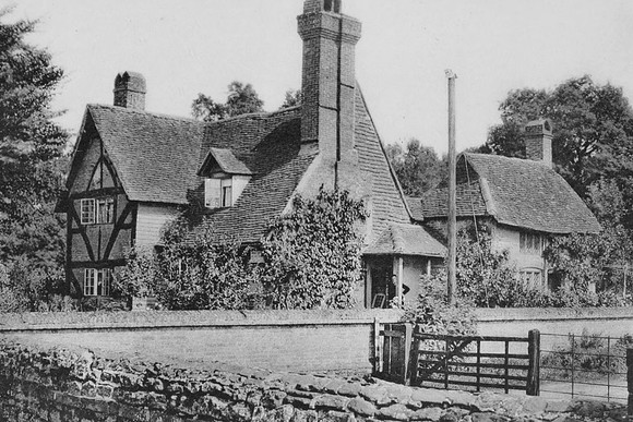 The Post Office Shamley Green 1908