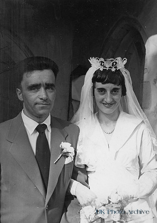 Wedding Of Harold W Clarke And Phyllis M Amis North Walsham Norfolk 22nd Oct 1961