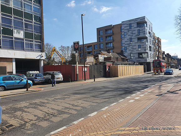 Demolishing The Cricketers High Street Sutton