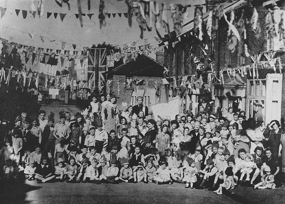 Ve Day Street Party Beulah Road Sutton Surrey